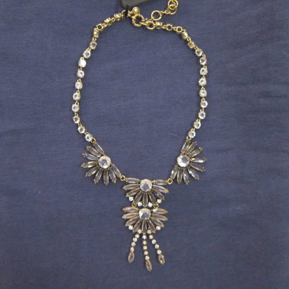 Gem fan statement necklace J.Crew BRIDGERTON STYLE